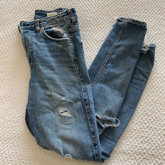 H&M perfectly distressed jeans - Picture 5 of 11
